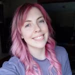 Danielle Hess - @daniellothecello - Instagram