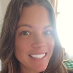 Danielle Hett - @busy.country.mama - Instagram