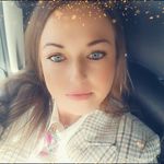 Danielle Hillman - @graybeau24 - Instagram