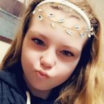 Daniella - @danielle_himes.123 - Instagram