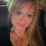 Danielle Travers Howes - @danielle.howes.54 - Instagram