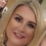 Dani Louise - @danielle.humphreys.102 - Instagram