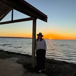 Danielle Hyde - @dellehyde - Instagram