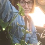 Danielle Keeney - @purtypurtyplantsplease - Instagram