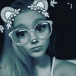 Danielle Kenyon - @ilovepandas12233 - Instagram