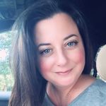 Danielle Kerner - @dkerner1022 - Instagram