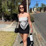 Danielle Jones - @daniellekimberley97 - Instagram