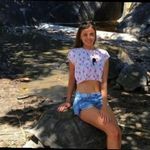 Danielle Knutson - @danielleknutson72 - Instagram