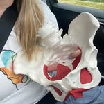 Danielle LeBeau - @floorishpelvichealth - Instagram