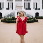 🍓✨🌴☀️🌺 - @danielle_leblanc - Instagram