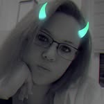 Danielle Lenz - @dani.lenz.716 - Instagram
