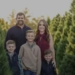 Danielle Lane - Facebook