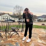 D - @danielle.leroy444 - Instagram