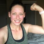 Danielle Lindberg - @livinlavidalow_carb - Instagram