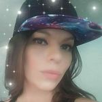 Danielle Livingston - @gypsydanny82 - Instagram
