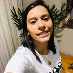 Danielle Lobo - @danielle.lobo.5 - Instagram