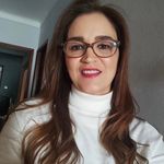 Danielle Lobo - @danilobo_nails - Instagram