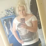 Danielle Marie Lockyer - @dannii.marie271 - Instagram