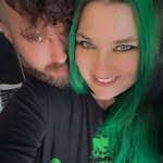Danielle Loomis - @rawrshortyrawr - Instagram