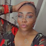 Danielle Lott - @daniellerenee.18 - Instagram