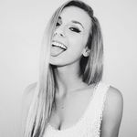 @danielle.lovelace - Instagram