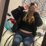 Danielle Lowery - @babe.momma0809 - Instagram