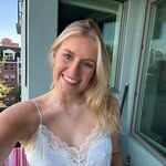 dani - @daniellemadore - Instagram
