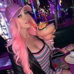 danielle mallory - @singtobirds243 - Instagram