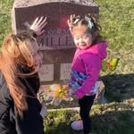 Danielle Maloney - @tias_mom1979 - Instagram