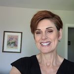 Danielle Manor - @ladydragonfly_62 - Instagram