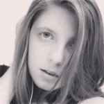 Danielle Marchand - @redbeans1414 - Instagram