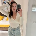 Danielle Marcos - @daniiellleeeee - Instagram