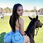 Danielle Mary - Facebook