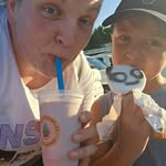 Danielle McCracken - @millennial.unicorn17 - Instagram