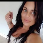 Danielle Mcintyre - Facebook