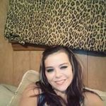 Danielle Messick - @danielle.messick.7121 - Instagram