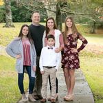 Danielle Saunders Mixon - @danielle.s.mixon.5 - Instagram