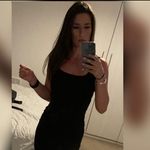 Danielle Moult - @daniellemoult - Instagram