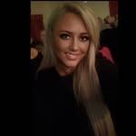 Danielle Newcombe - @danielle.newcombe - Instagram