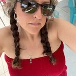 Danielle Newhouse - @newhouse4243 - Instagram