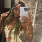 Danielle - @_danielleobi - Instagram