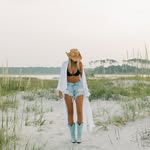 dani - @danielleoldhamm - Instagram