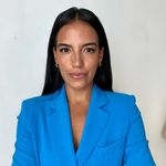 Danielle Olivera - @danielleolivera - Instagram