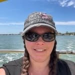 Danielle Peckham - @grnturtle32 - Instagram