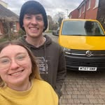 Barney, Danielle & Pepper 🚌 - @eversoadventurous - Instagram