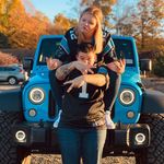 Danielle Petit - @_astoldbyging - Instagram