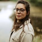 Danielle Petti - @lightandpigment - Instagram