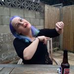 Danielle Walker-pettit - @booboosplat - Instagram