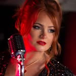 Danielle Red Leslie - @danielle_red_singer - Instagram