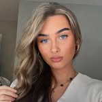 D - @danielleredmondddd - Instagram